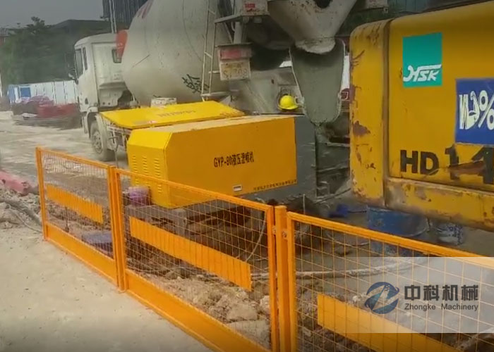 中鐵隧道集團液壓濕噴機施工現(xiàn)場-2