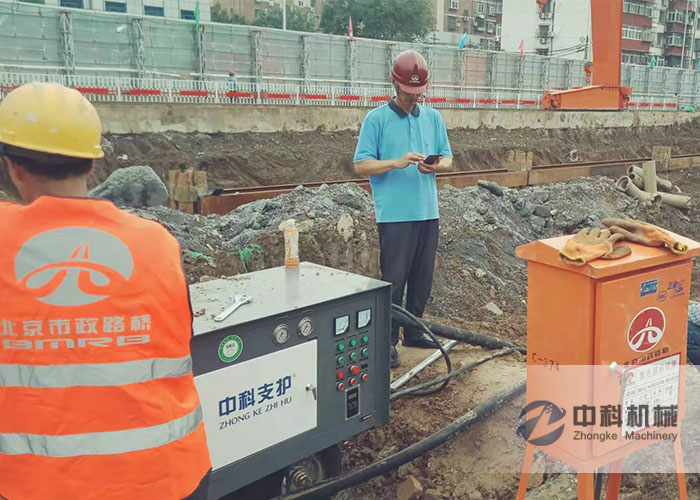 北京市政路橋集團(tuán)ZK700型混凝土濕噴機(jī)施工現(xiàn)場(chǎng)-1