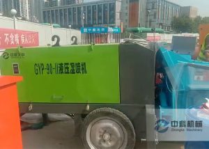 液壓泵送濕噴機施工現(xiàn)場