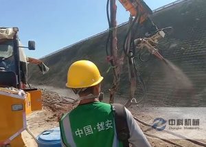 雄安新區(qū)混凝土濕噴機(jī)械手施工現(xiàn)場(chǎng)