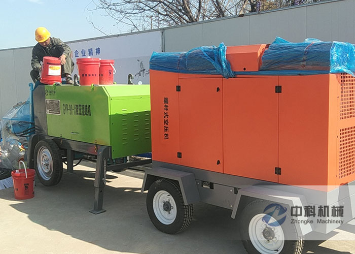 噴射混凝土濕噴機施工現(xiàn)場-0