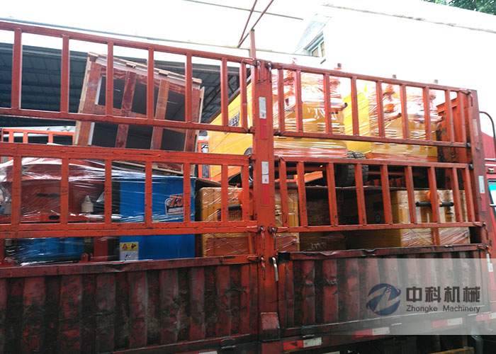 昆明雙液注漿機(jī)、PZ-6噴漿機(jī)發(fā)貨現(xiàn)場(chǎng)-0