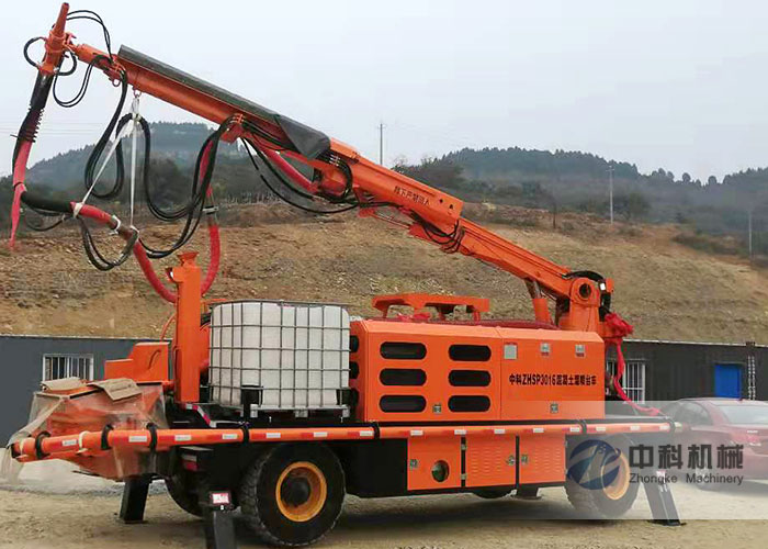 工程底盤(pán)濕噴臺(tái)車(chē)施工現(xiàn)場(chǎng)-0