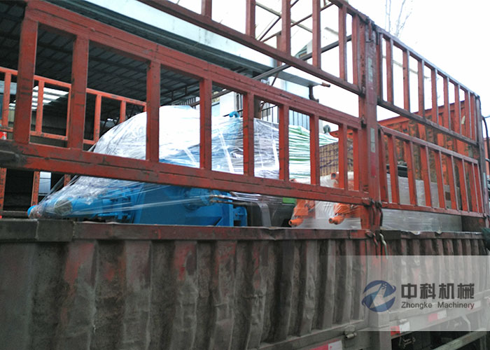 北京液壓濕噴機(jī)、雙液注漿機(jī)發(fā)貨現(xiàn)場(chǎng)-0