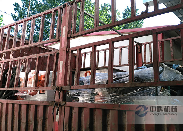西安雙液注漿機(jī)、雙缸活塞式灰漿泵發(fā)貨現(xiàn)場(chǎng)-0