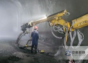 隧道混凝土濕噴臺(tái)車施工視頻