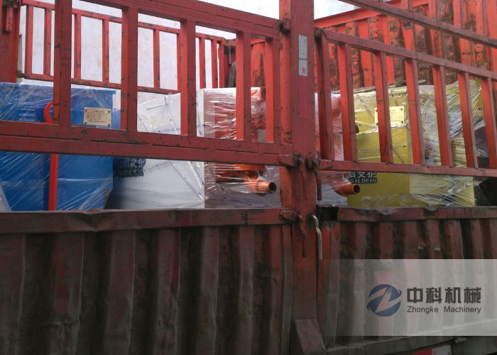 南寧雙液注漿機(jī)、PZ-6混凝土噴漿機(jī)發(fā)貨現(xiàn)場(chǎng)-0